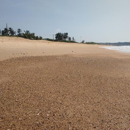 Guitar Home Stays Candolim Exterior photo